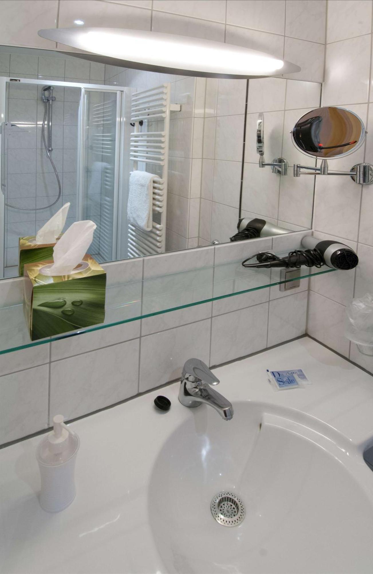 Hotel Garni Am Goetheplatz Bad Munster am Stein-Ebernburg Bilik gambar