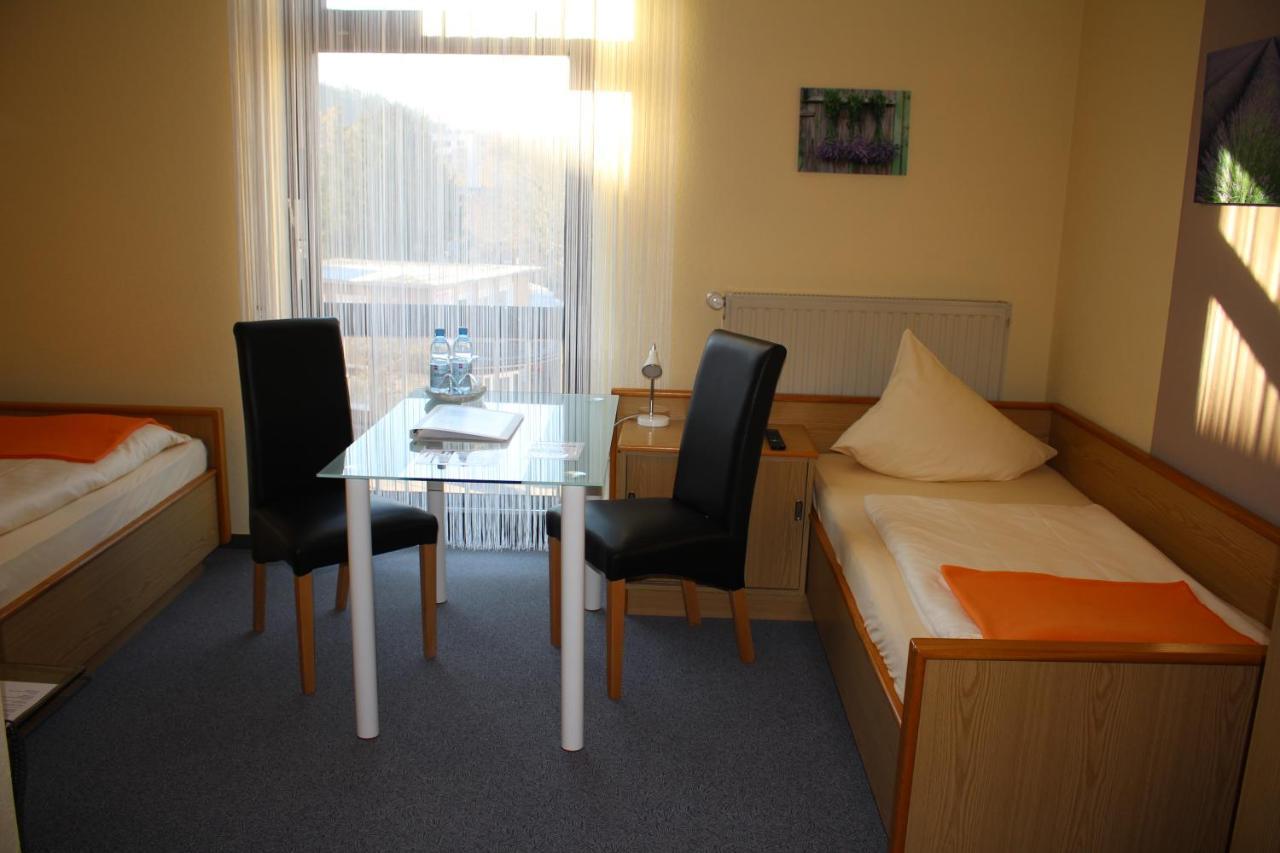 Hotel Garni Am Goetheplatz Bad Munster am Stein-Ebernburg Luaran gambar